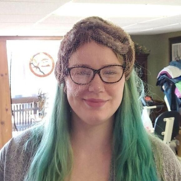 Vintage Soft Brown Ribbon Look with Veil Netting Hat - Picture 4 of 6